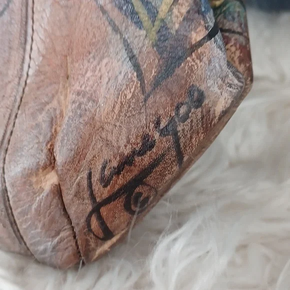 Vintage Jane Yoo Unique Hand  Painted Leather Crossbody - Picture 9 of 16